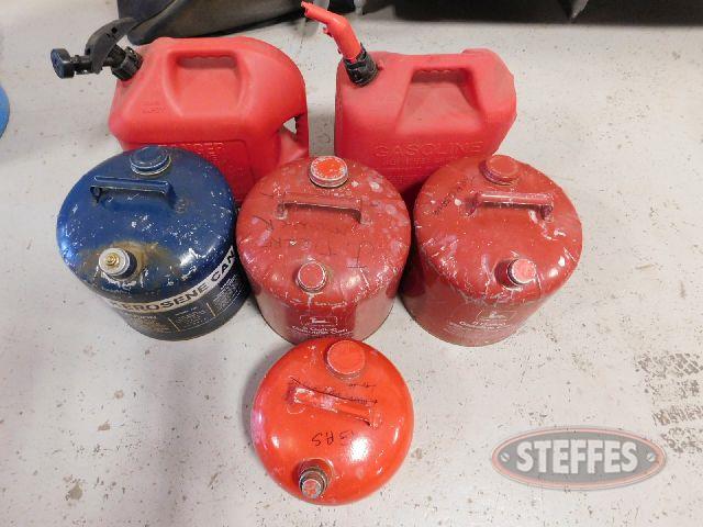 Assorted fuel cans,_1.jpg